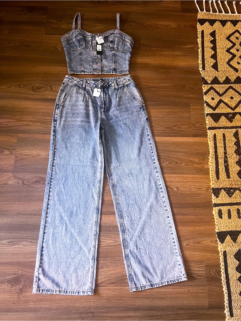 Nwt Fashion Nova Light Blue Denim Crop Bustier & High-Waist Wide Leg Jeans Set